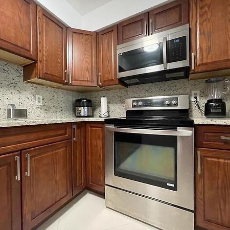 Stylish 3/2 Getaway! Near Theme Parks! Lakeland Exterior foto
