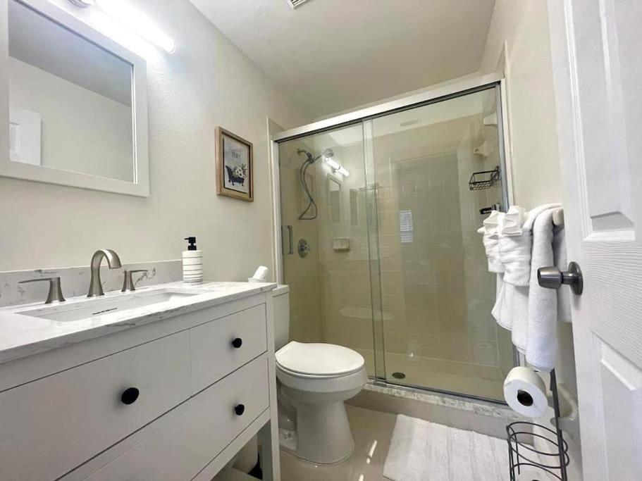 Stylish 3/2 Getaway! Near Theme Parks! Lakeland Exterior foto