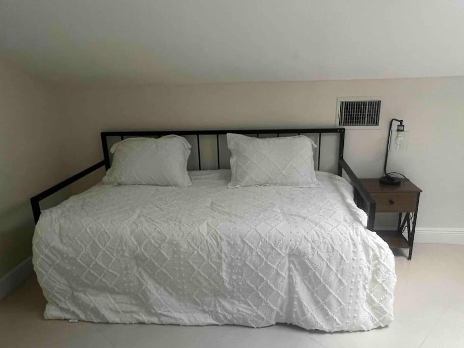 Stylish 3/2 Getaway! Near Theme Parks! Lakeland Exterior foto